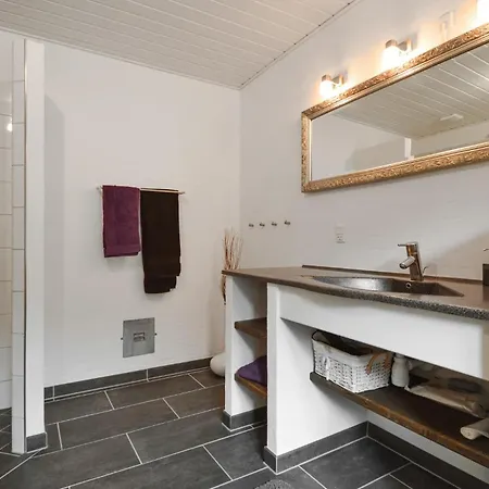 Сasa de vacaciones Hodde With Fireplace *